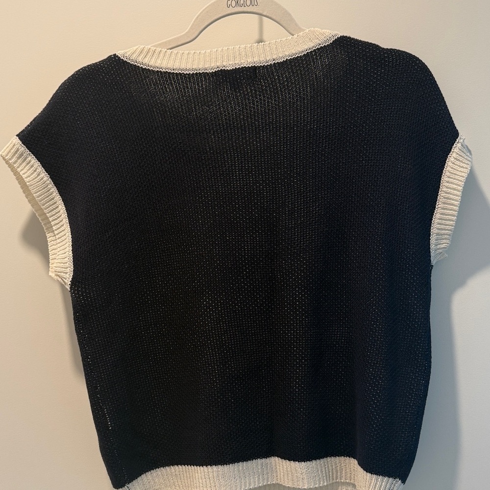 NWOT Blu Pepper Horseshoe Knit Vest - Picture 4 of 4